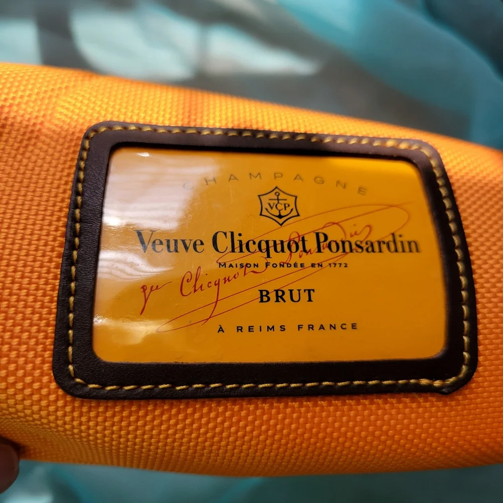 Veuve Clicquot Orange Champagne Wine Bottle Holder Wrap Insulated Zipper